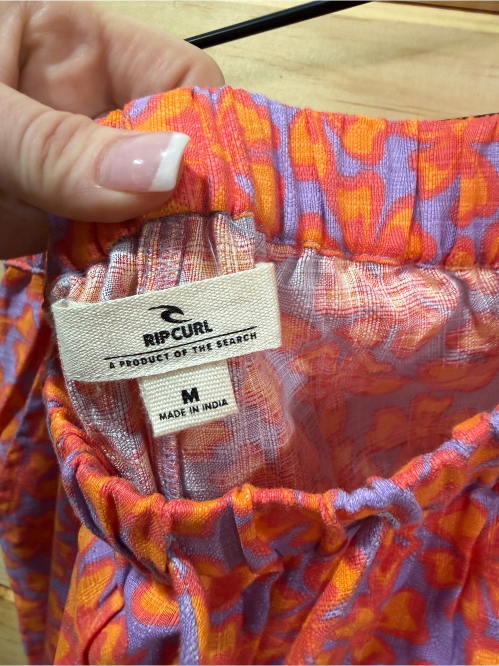RIPCURL NEON ISLES PANT - Medium - NWOT (Matching Top Available in Large) - Picture 4 of 4